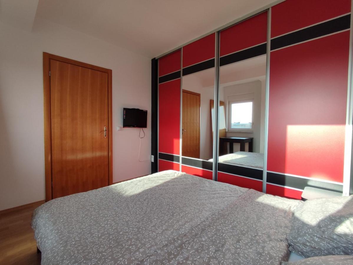 Apartman Ana Daire Bosanska Gradiska Dış mekan fotoğraf